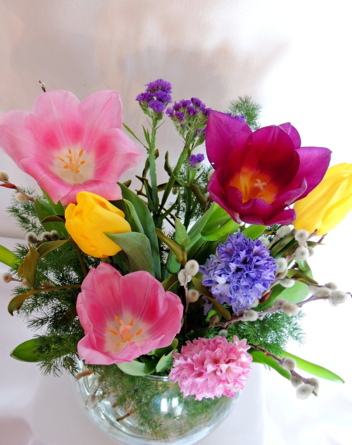 букет весенних цветов фото